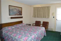 Capri Motel by OYO Elwood, Wathena فنادق في سانت جوزيف