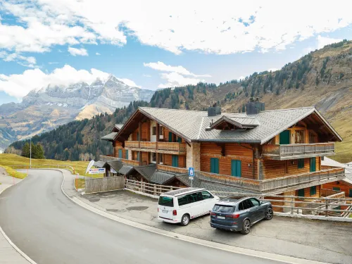 Le Hameau Hotels in Monthey