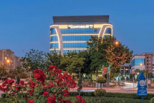 The Conforium Hotel Van Hotels in 