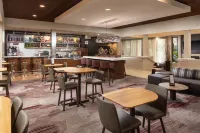 梅薩海岸南海岸新城萬怡飯店 - 早餐