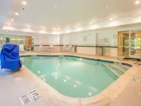 Fairfield Inn & Suites Columbus Hotels in Columbus
