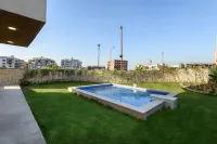 Golden 4BR Pool Villa - สระว่ายน้ำแบบอินฟินิตี้