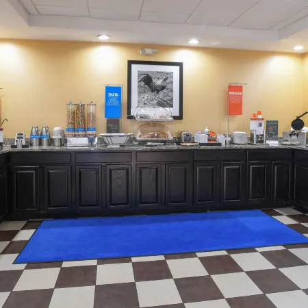 Hampton Inn Dry Ridge