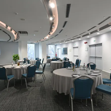 Doubletree by Hilton Yerevan City Centre