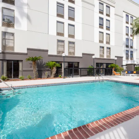 Hampton Inn Laredo