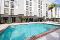 Hampton Inn Laredo - Kolam Renang