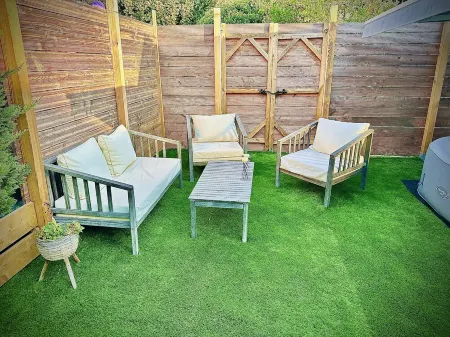 Jolie Maison Style Champenois Отели в г. Барбере-Сен-Сюльпис