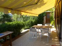 COMFORTABLE HOUSE IN THE HEART OF THE VINEYARDS of Patrimonio Hotel a Patrimonio