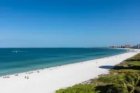Beautiful 1 Bedroom Condo - JW Alternative - Steps from Marco Island Beach - Beach