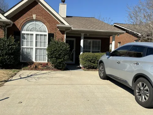 Cozy 2 Bedroom 2 Bathroom townhouse in the heart of Hoover/Pelham area - 3성급