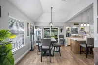 Family Retreat - Jetted Bathtub - Next to park with Pool, Tennis, & Playground! Hotels in Leander