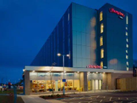 แฮมป์ตัน บาย ฮิลตัน เอดินบะระ แอร์พอร์ต โรงแรมในเอดินบะระ