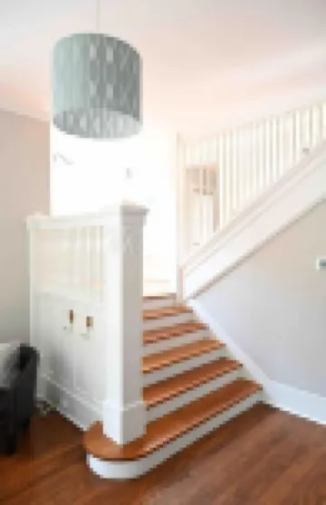 4 Bedroom Memphis Historic Home and Summer In-ground Swimming Pool