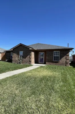 McKinley House Prime - Patio, Pool and Garage
