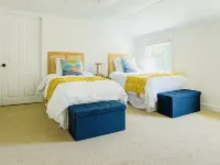 Spacious Retreat Near Lake—Firepit & Game Room Hotels in Meredith
