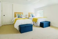 Winter Escape Near Skiing—Fireplace & Game Room Hotels in Meredith