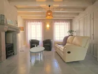 Renovated, modern and very central house! Terrace and garden 巴爾夫勒酒店