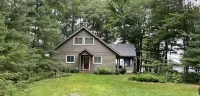 Northwoods lakeside family-friendly cabin.  Amazing sunsets!  Nice sandy beach.