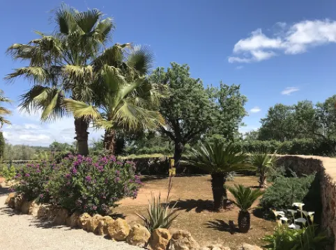 BEAUTIFUL VILLA WITH PRIVATE POOL JUST 20 MINUTES FROM "ES TRENC" BEACH