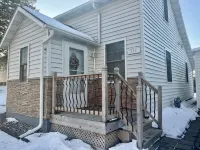 Cozy Chic Farmhouse for Traveling Professionals UW-스티븐스 포인트 앳 마스필드 주변 호텔