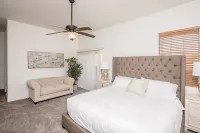 Heated Pool ~ Sleeps 20 ~ HUGE Family Resort Oasis