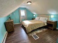 Charming Football Hall of Fame Bungalow