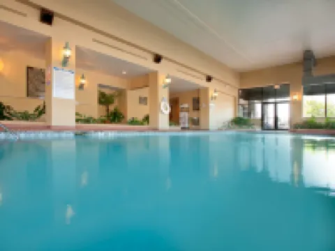 Embassy Suites Northwest Arkansas - Hotel, Spa & Convention Center Hotels in Rogers