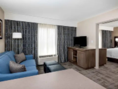 Hampton Inn & Suites Chapel Hill/Durham Hotels in Orange County