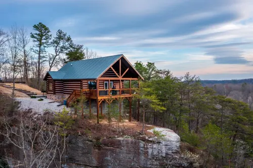 Cliffside Romantic Retreat LOVE