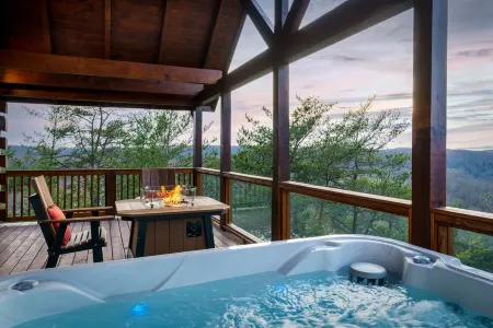 Cliffside Romantic Retreat LOVE