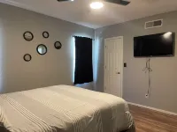 Cozy 4-bedroom house with AC and WiFi in peaceful El Paso