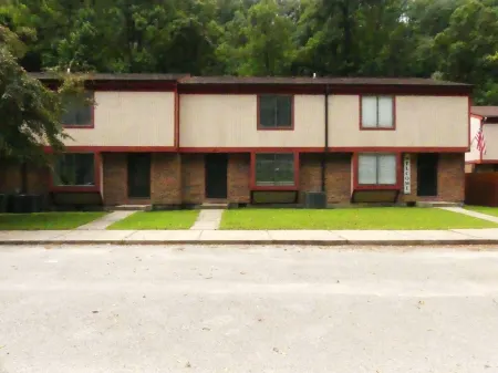 Luxury 4 bedroom Villa 103 with river access