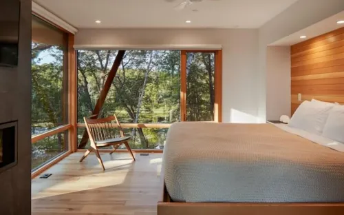 Nordlys Lodging Co. - LongHouse Hotel di Clam Falls