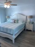 Completely renovated in Jan 2022! Free beach service!