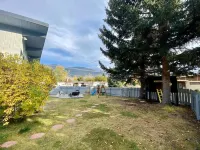 Mid-Century Modern Montana Dream Home Hotels near Rediscoveries Vintage Clothing