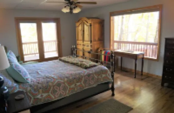 Tranquil Retreat w/ New River and Mountain Views! River Access, Hiking