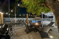 Spotless Family Oasis - Heated Pool, Games & Beach Near