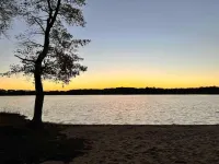 3- Bedroom cottage near Pleasant Lake in Cadillac