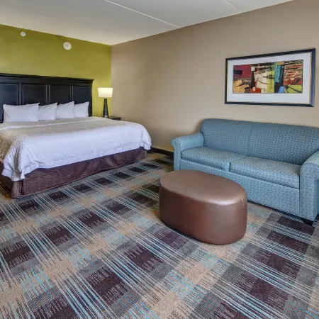 Hampton Inn & Suites Clarksville