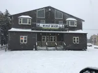 Remodeled Condo! Ski-in/Ski-out 2BR washer/dryer, Large Deck, Bike Storage
