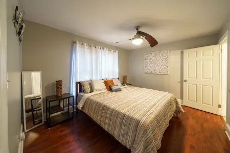 {Sunnyside Wilds} An Ideal Spot for Exploring Asheboro