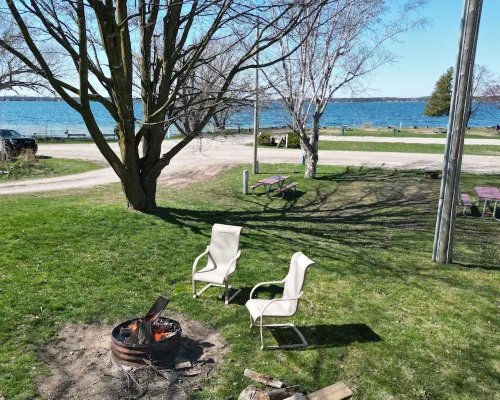 Hopkins Park Lake Side Inn Hotels in Bear Lake
