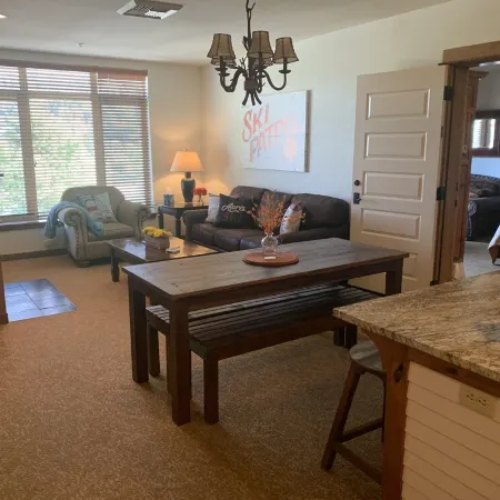 Double Suite, Hillside View