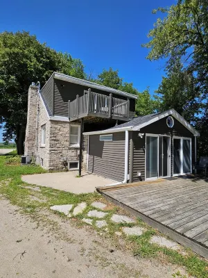 Lake Winnebago lakefront rental