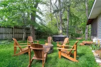 Stylish & Spacious Home with Hot Tub & 3-Season Deck