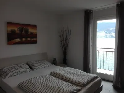Lakeside apartment located in historic center with wonderful views Hotels in Malcesine Old Town