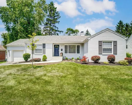 Completely updated home! -Close to hospitals, UD, Wright Patt Air Force Base. Hotels in Kettering