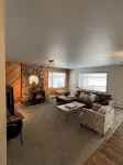 Top Floor Lakefront Condo with Mountain Views!