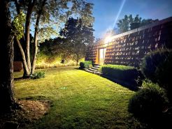Step into the Past: Stylish 1970s Mid-Century VRBO for a Vintage Getaway!