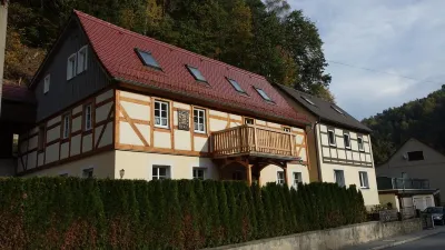 Urgemütliche apartment on the upper floor in Bad Schandau / Nativity Hotels near Elbe Sandstone Mountains